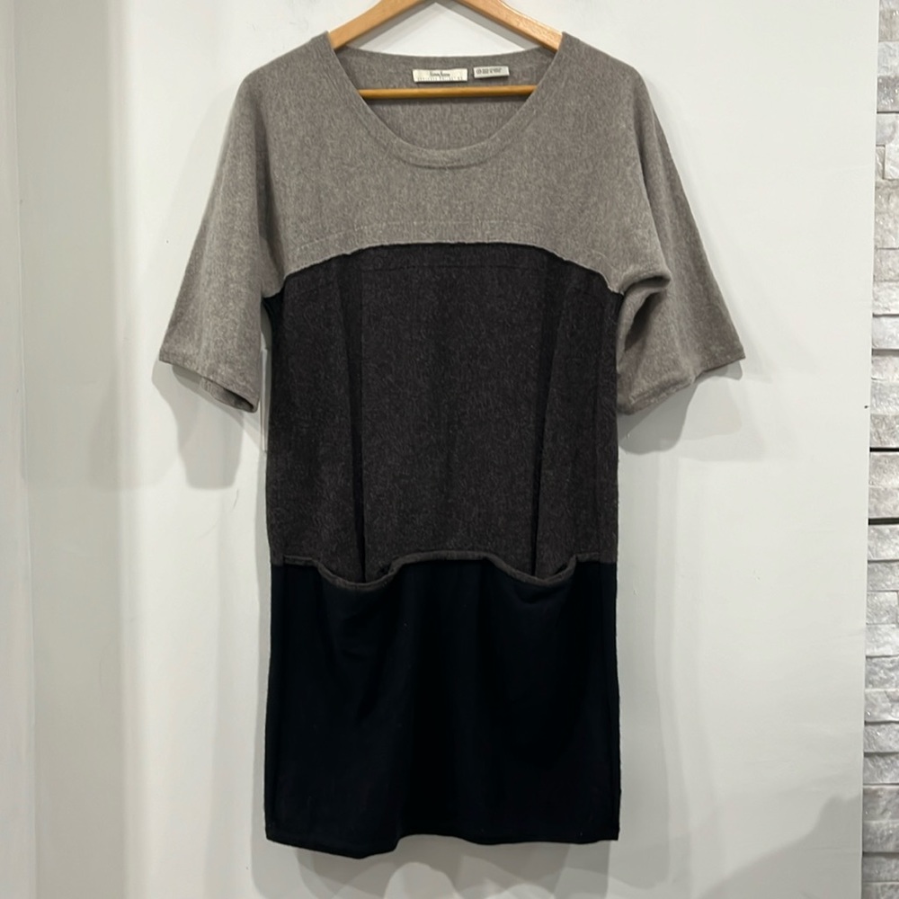 Neiman Marcus  Cashmere Collection Taupe Brown Black Cashmere Dress size S